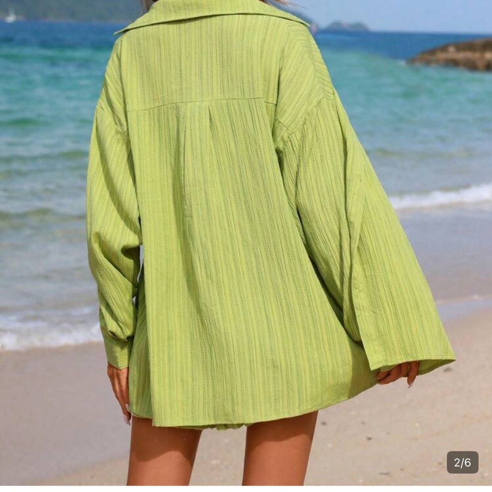 SHEIN Green 3-Piece Crop Top Shirt & Shorts Set - Picture 3 of 7
